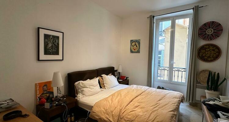 38 rue Grimaldi, bel appartement de 3 pièces (au calme)