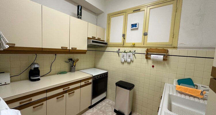 CONTINENTALE: 2 STANZE - TERRAZZE - VISTA SUL MARE