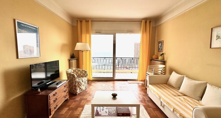 CONTINENTALE: 2 STANZE - TERRAZZE - VISTA SUL MARE