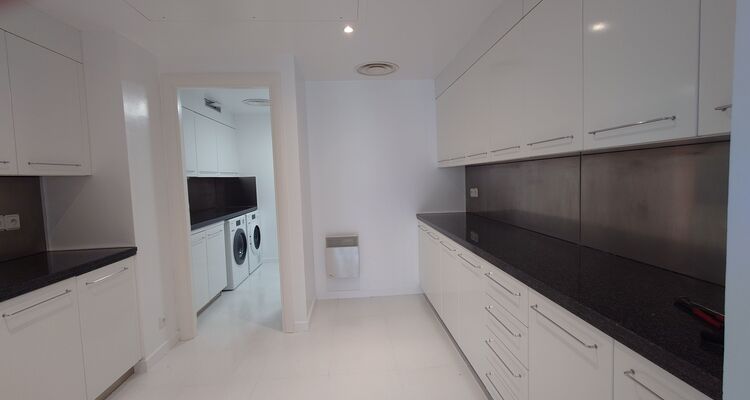 7P - PIANO SUPERIORE - TERRAZZA CON PISCINA - SPLENDIDA VISTA SUL MARE