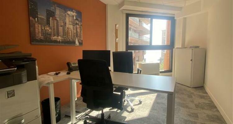 MONTE CARLO SUN : BUREAU