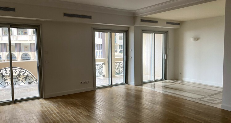 SEASIDE PLAZA - 2-room apartment - Gramaglia real estate agency Monte-Carlo