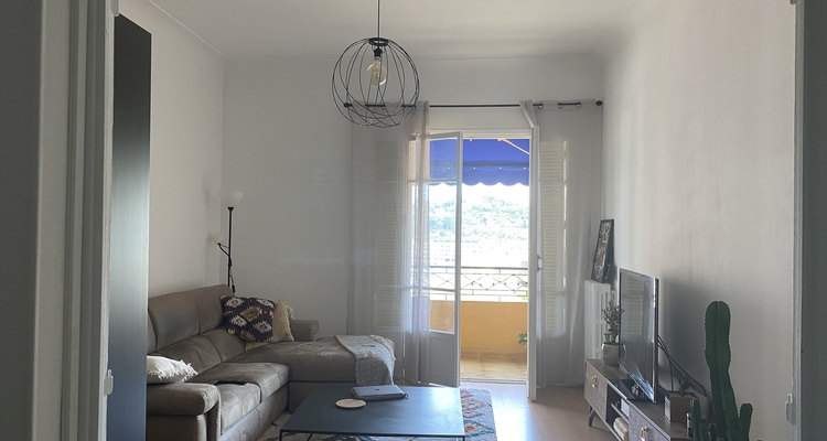 Spacious 2 Rooms for rent in La Condamine