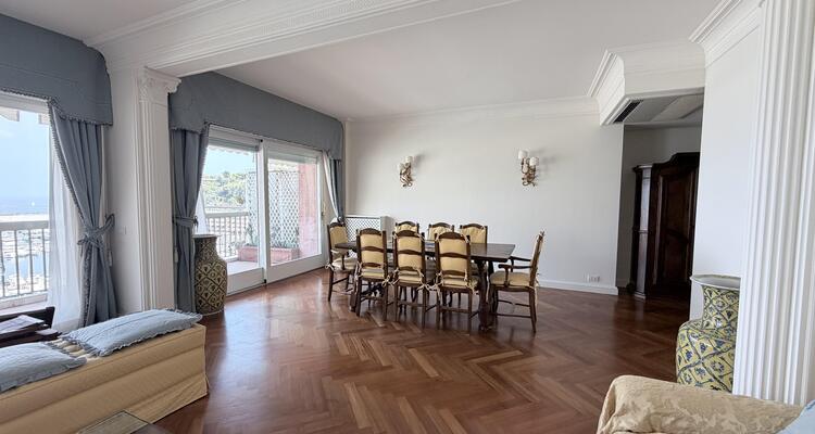 Appartamento di prestigio fronte porto a Monaco
