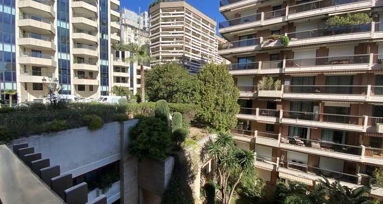 MIRABEL : 2 ROOMS - TERRACE - MIXED USE