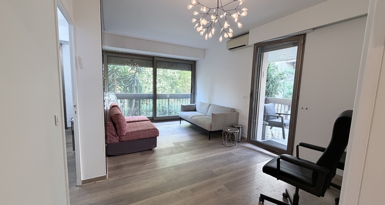 PALAZZO DEL PARCO: STUDIO - TERRAZZA - CANTINA - PARCHEGGIO