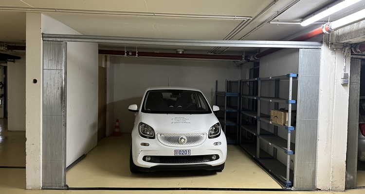 Fontvieille : Parking for rent