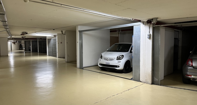 Fontvieille : Parking for rent