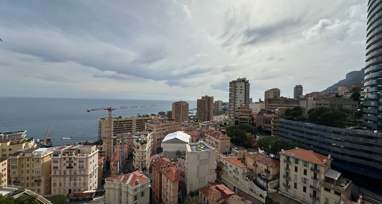 AUTEUIL : 3P - TERRAZZA - VISTA SUL MARE