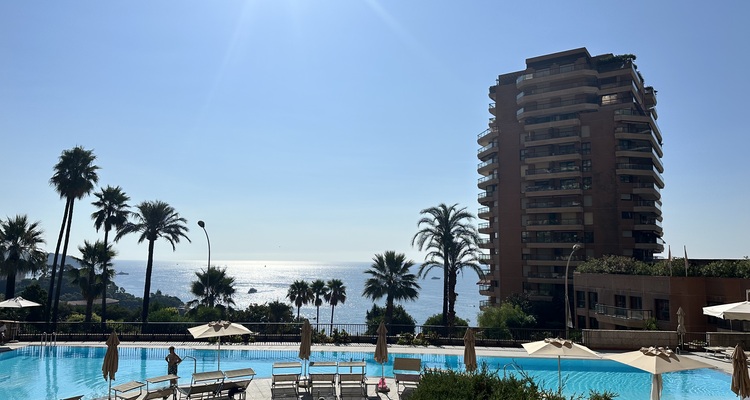 PARC SAINT ROMAN – ELEGANTE MONOLOCALE