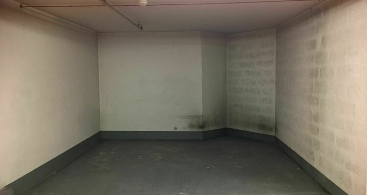 MONTAIGNE : 2P - LOGGIA - PARKING