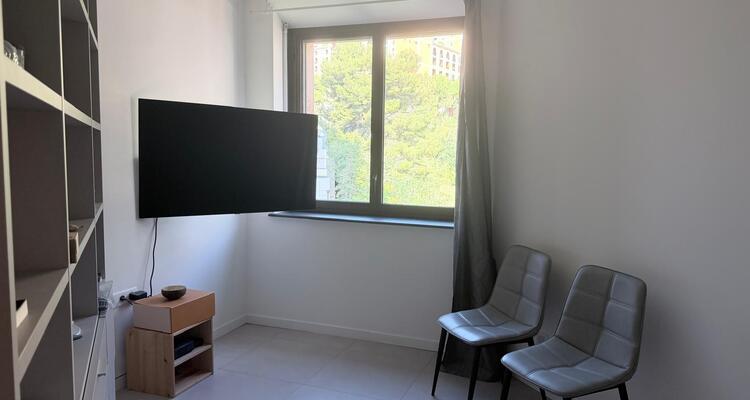 PARC SAINT ROMAN – ELEGANTE MONOLOCALE