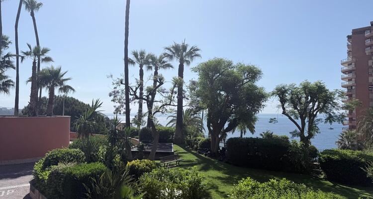PARC SAINT ROMAN – ELEGANTE MONOLOCALE